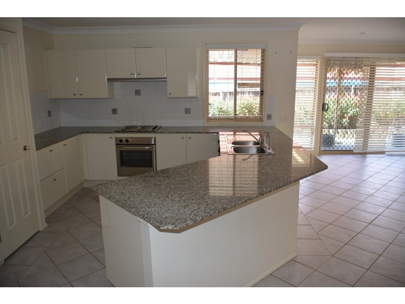 2 Mistral Close, Gwandalan NSW 2259