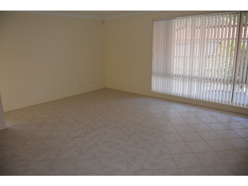 2 Mistral Close, Gwandalan NSW 2259