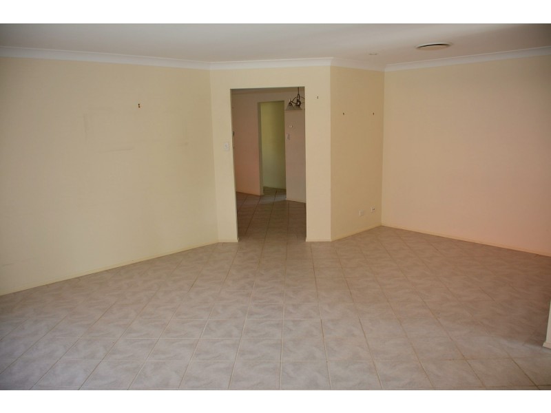 2 Mistral Close, Gwandalan NSW 2259
