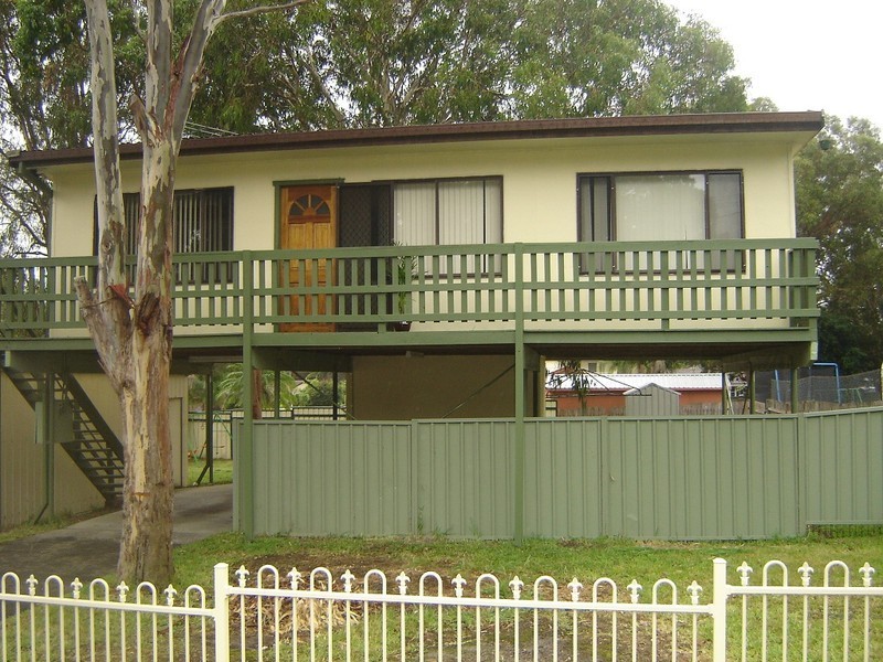 169 Buff Point Avenue, Buff Point NSW 2262