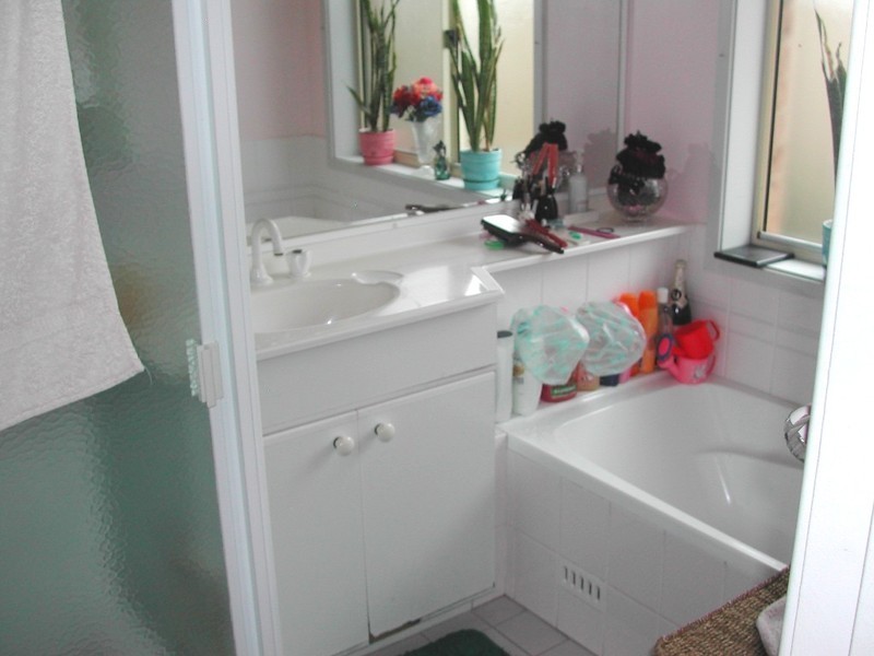 68 Elizabeth Bay Drive, Lake Munmorah NSW 2259