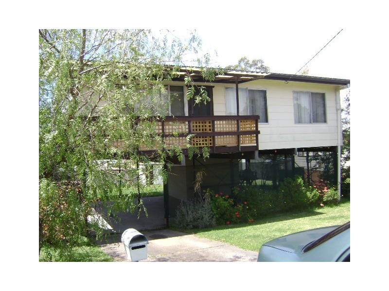 19 Larapinta Street, Gwandalan NSW 2259