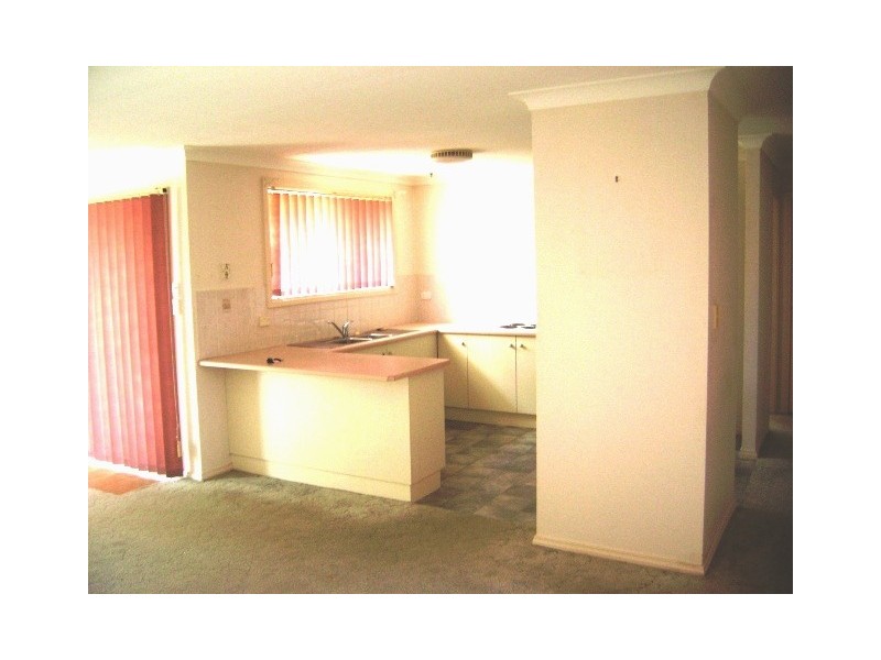 14 Government Road, Summerland Point NSW 2259