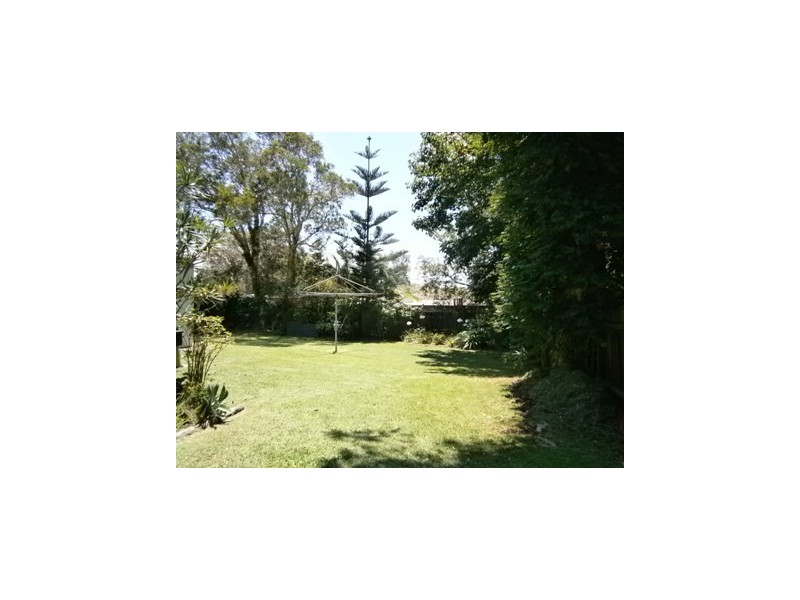 16 KAPALA ROAD, Summerland Point NSW 2259