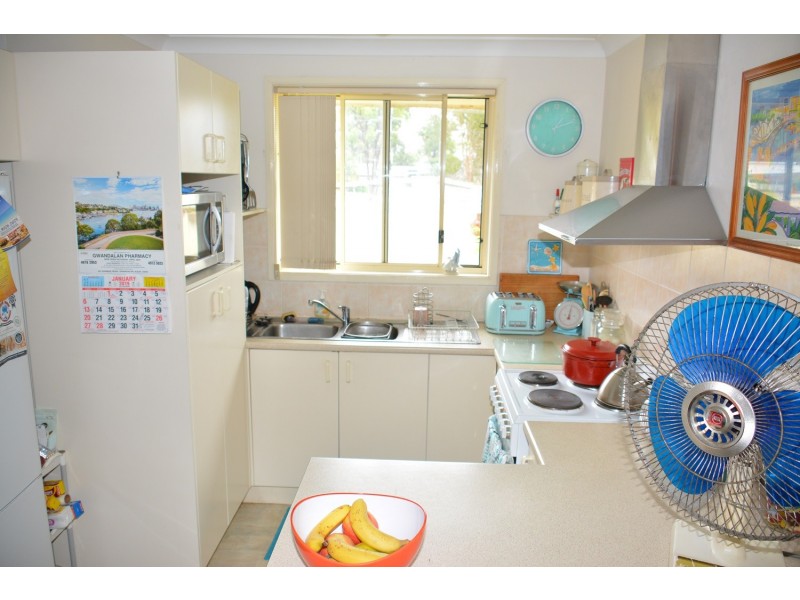 24 Muraban Road, Summerland Point NSW 2259