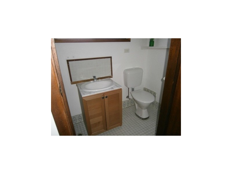 2/39 GORDON AVENUE, Summerland Point NSW 2259