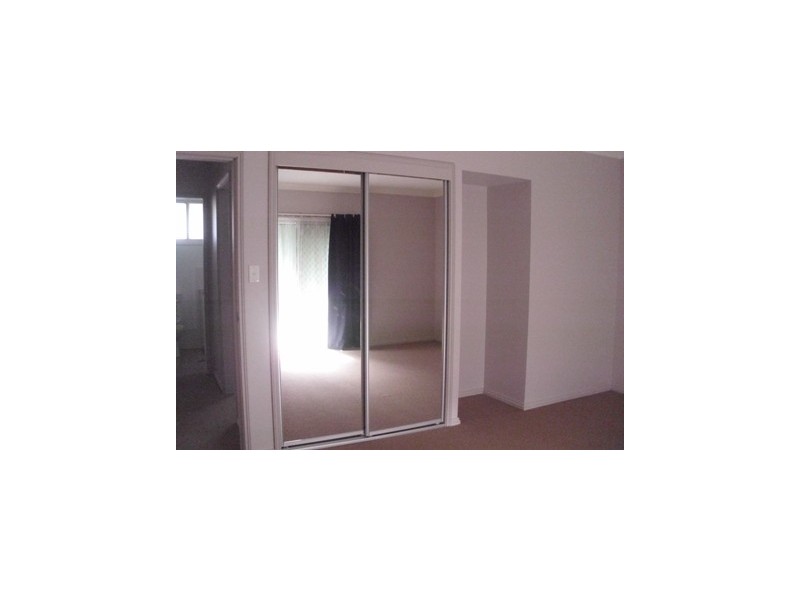 2 29 KALELE AVENUE, Budgewoi NSW 2262