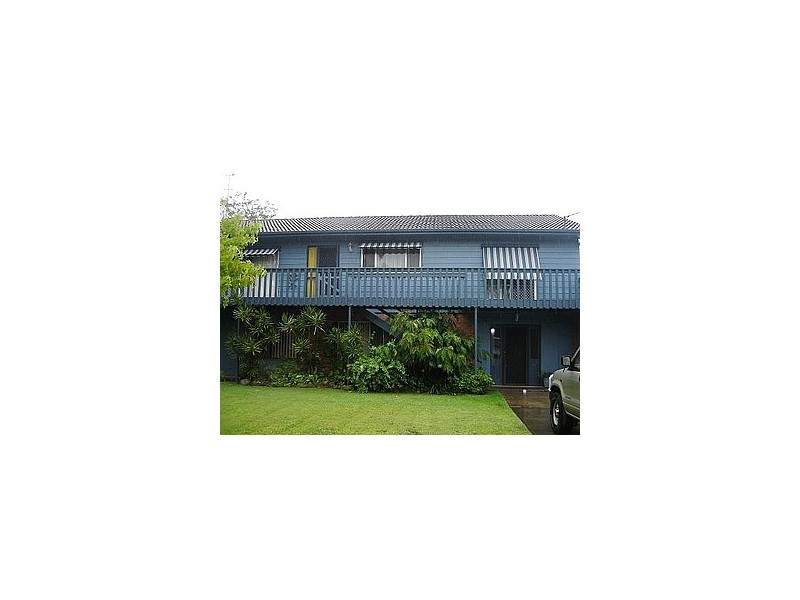 2 29 KALELE AVENUE, Budgewoi NSW 2262