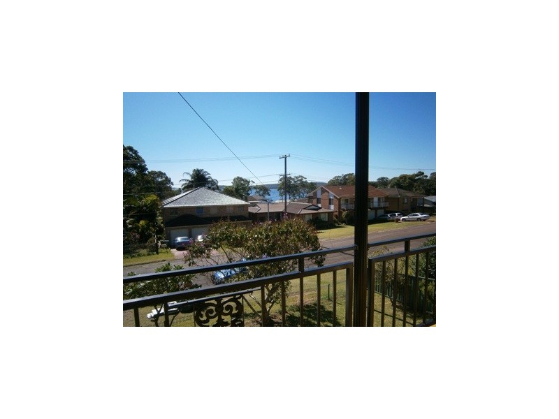 115 WINBIN CRESCENT, Gwandalan NSW 2259