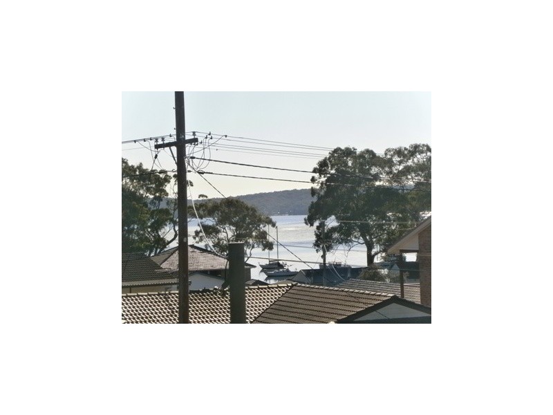 115 WINBIN CRESCENT, Gwandalan NSW 2259