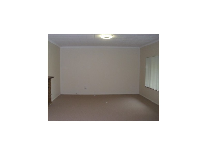 14 Kantara Rd, Canton Beach NSW 2263