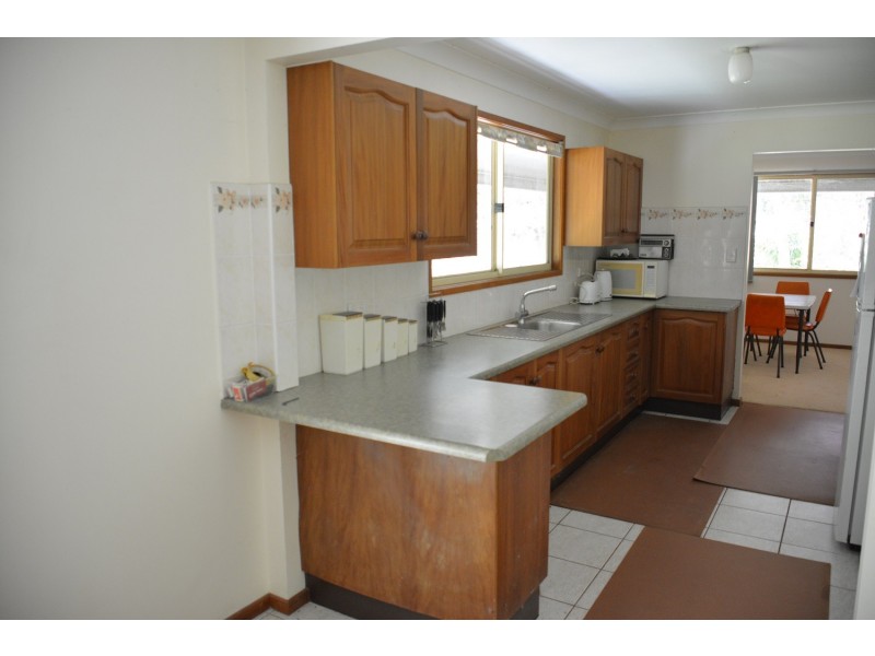 225 cams blvd, Summerland Point NSW 2259