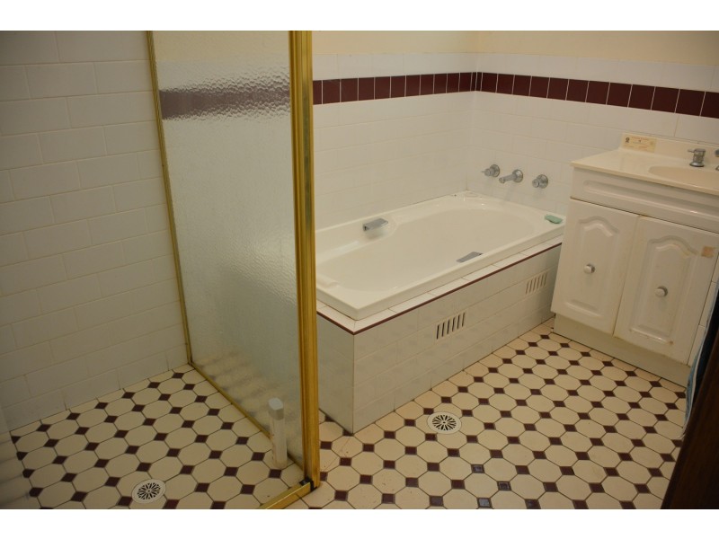 225 cams blvd, Summerland Point NSW 2259