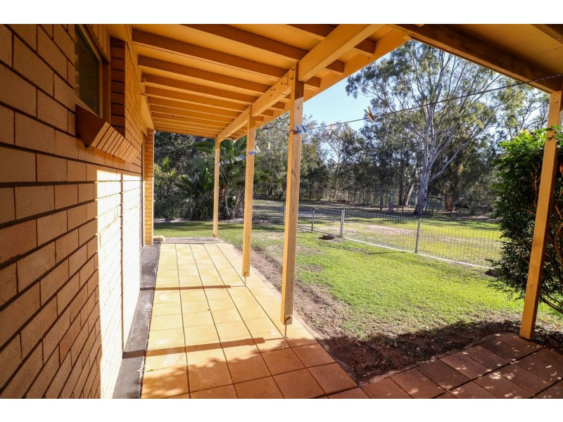 24 Ginganup, Summerland Point NSW 2259