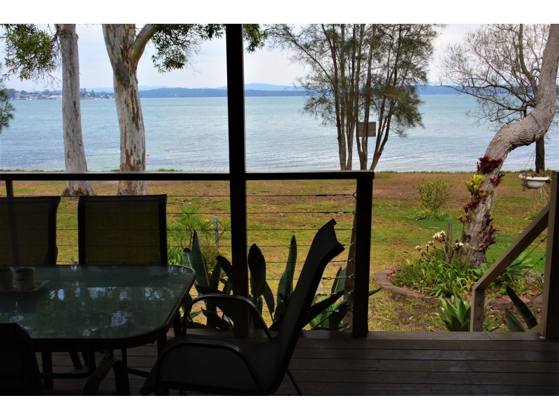 169 Kullaroo Rd, Summerland Point NSW 2259