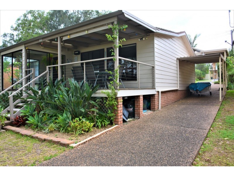 169 Kullaroo Rd, Summerland Point NSW 2259