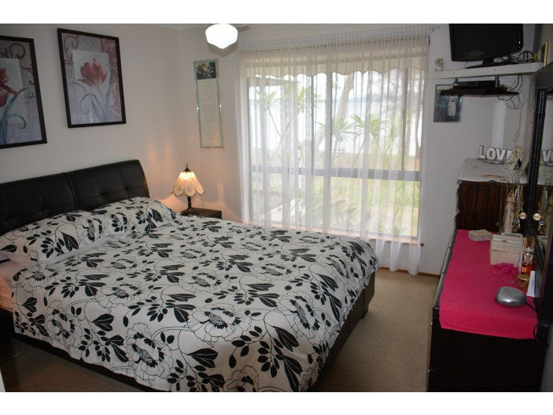 169 Kullaroo Rd, Summerland Point NSW 2259