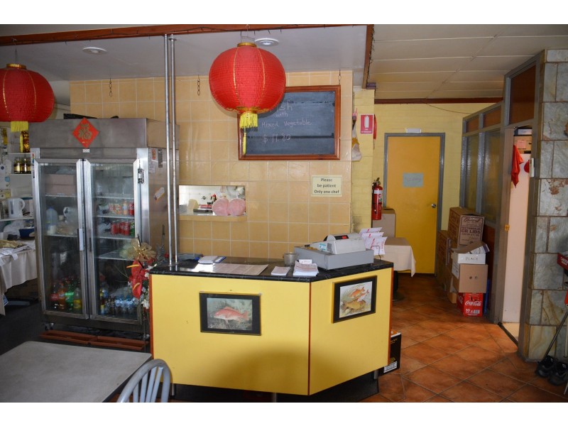 2/60 Cams Blvd, Summerland Point NSW 2259