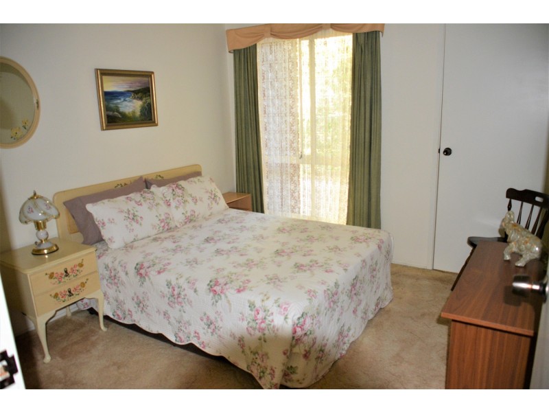 4 Muraban Road, Summerland Point NSW 2259