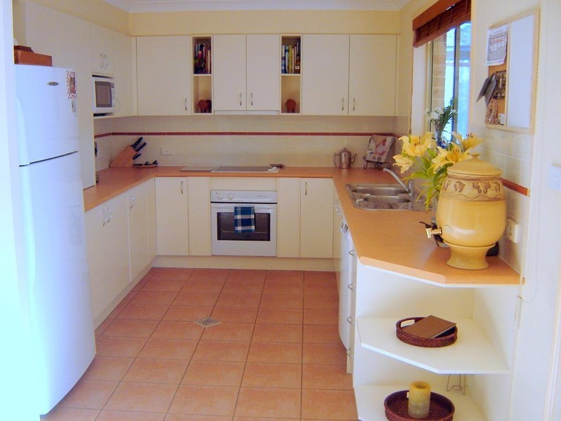 Halekulani NSW 2262