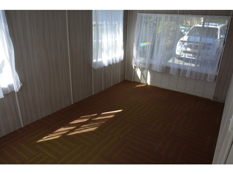 24 Tarwarri Road, Summerland Point NSW 2259