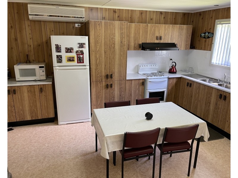 105 Yeramba Road, Summerland Point NSW 2259