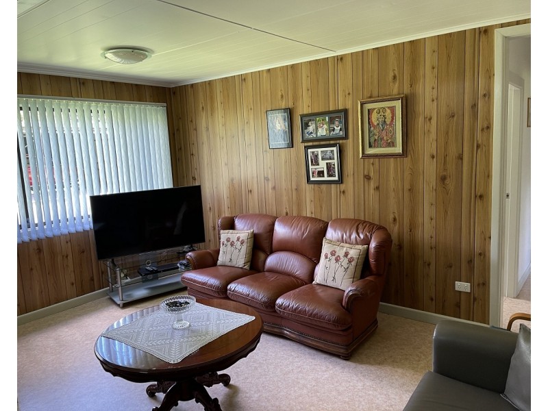 105 Yeramba Road, Summerland Point NSW 2259