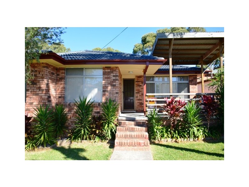 2 Fortune Crescent, Lake Munmorah NSW 2259