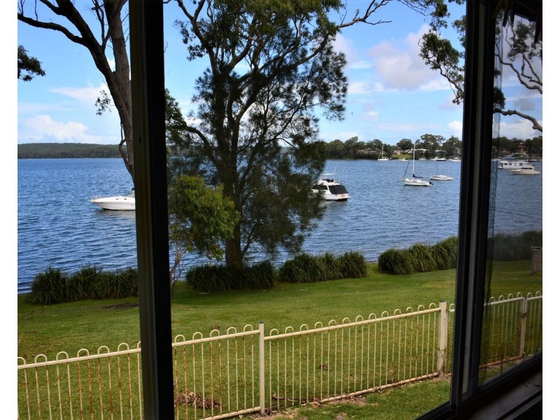 26 Noamunga Crescent, Gwandalan NSW 2259