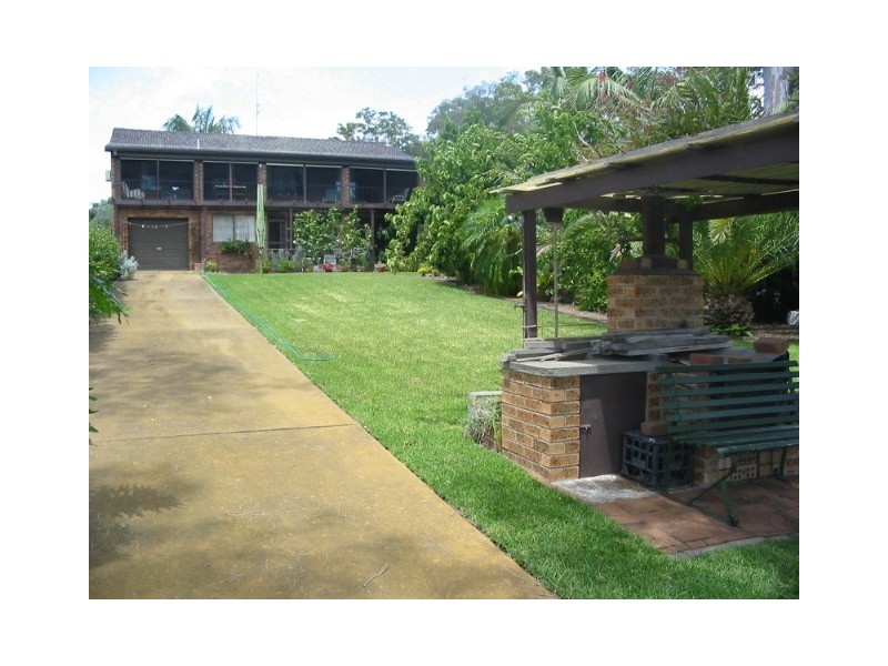 Summerland Point NSW 2259