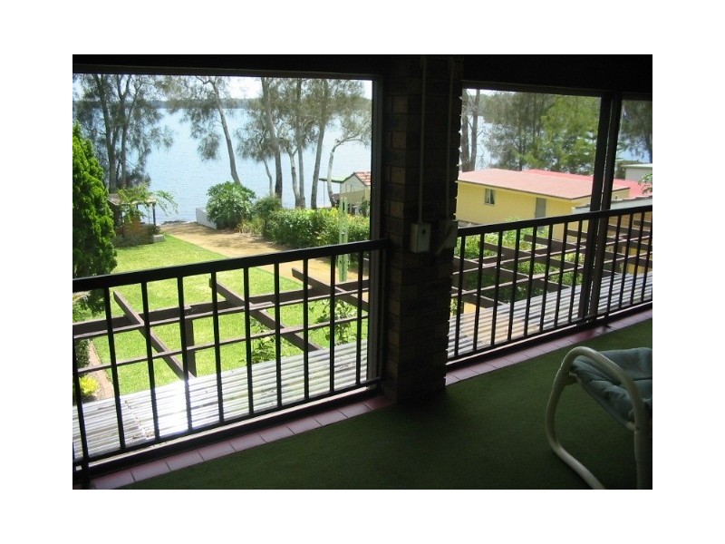 Summerland Point NSW 2259
