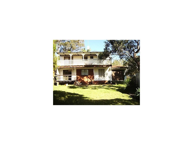 52 Yeramba Road, Summerland Point NSW 2259