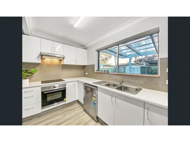 6 Birrabang Avenue, Summerland Point NSW 2259