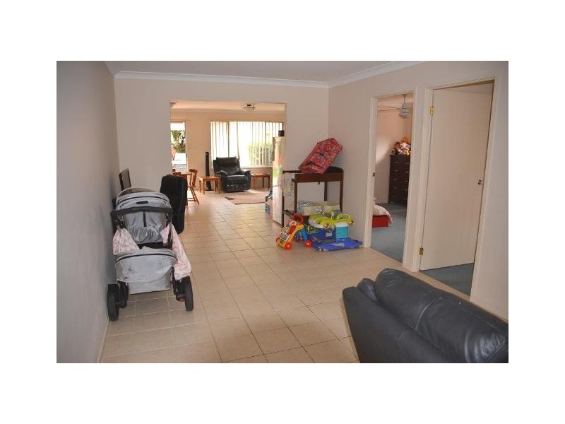 50 Cams Boulevarde, Summerland Point NSW 2259