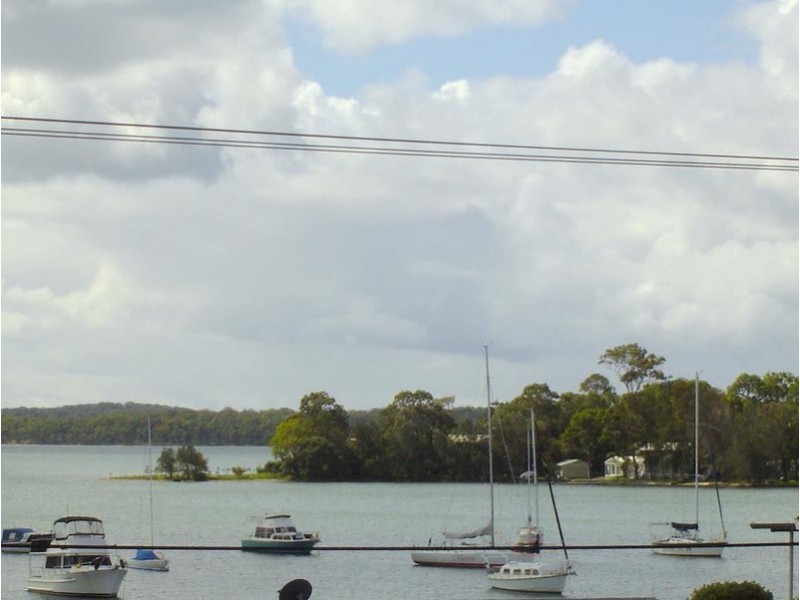 24 Kullaroo Road, Summerland Point NSW 2259