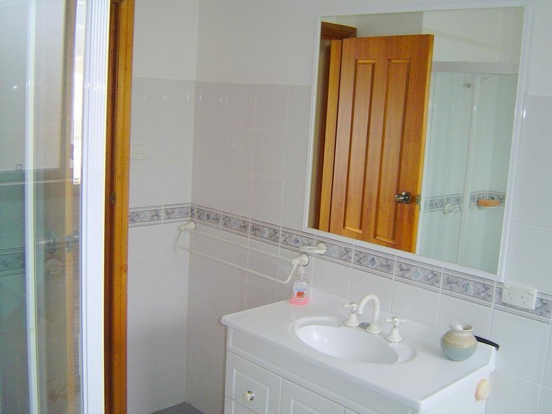 24 Kullaroo Road, Summerland Point NSW 2259