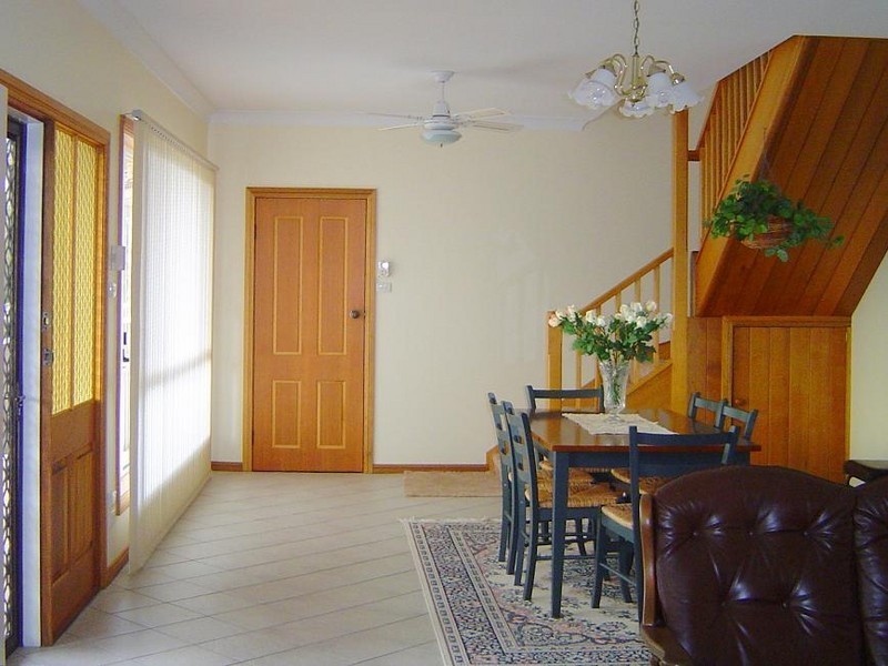 24 Kullaroo Road, Summerland Point NSW 2259