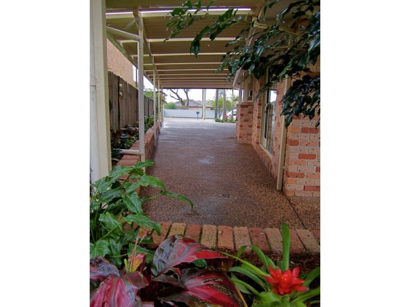 Halekulani NSW 2262