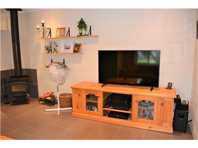 9 Dulkara Street, Gwandalan NSW 2259