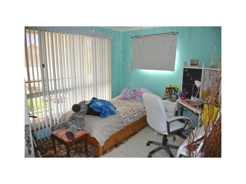 16 Billbabourie Road, Gwandalan NSW 2259