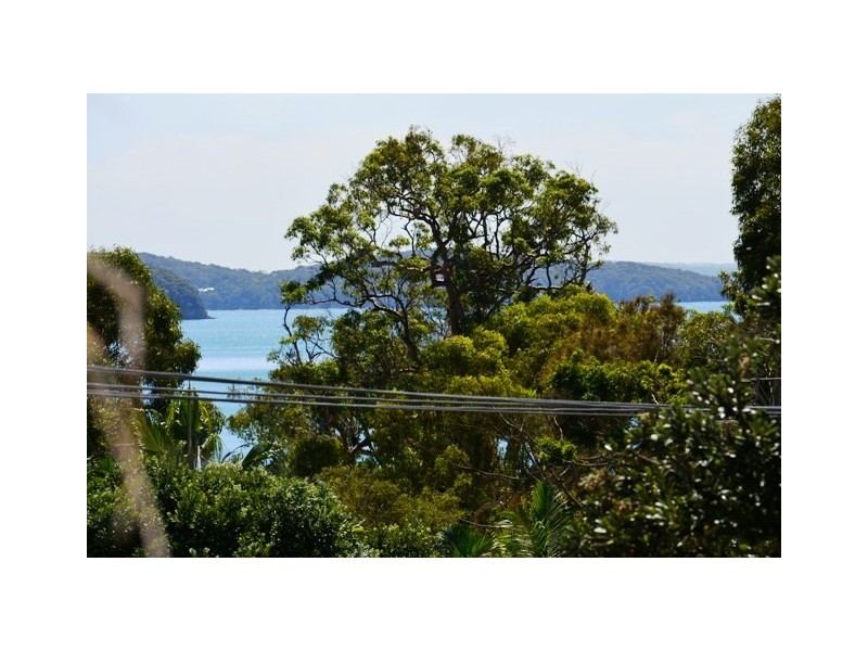 16 Billbabourie Road, Gwandalan NSW 2259