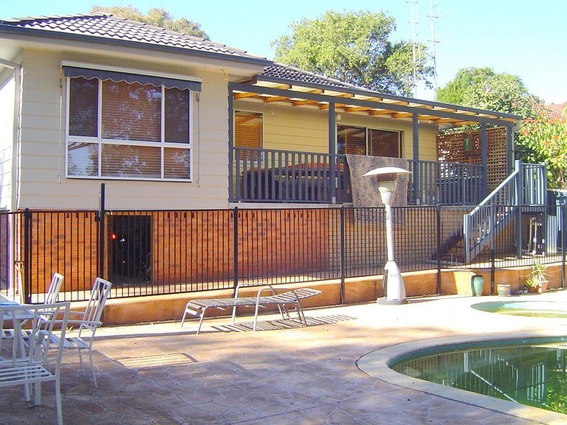 82 Teragalin Drive, Chain Valley Bay NSW 2259