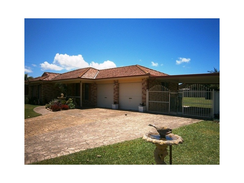 59 Scenic Circle, Budgewoi NSW 2262