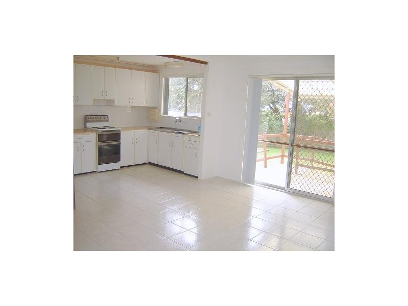 16 Kalang Avenue, Buff Point NSW 2262