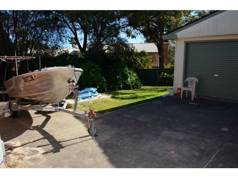 11 Murraba Crescent, Gwandalan NSW 2259
