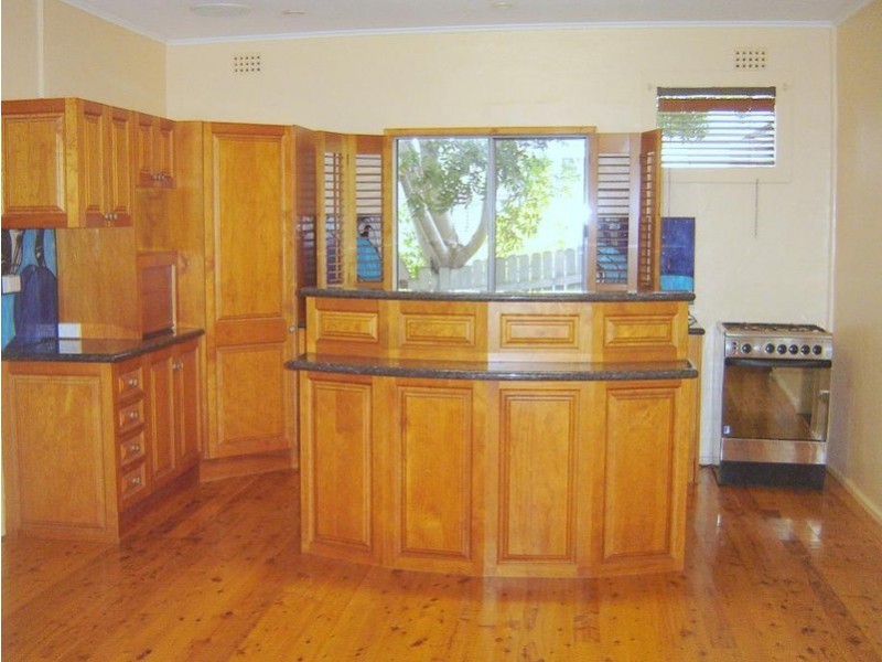 51 Sunrise Avenue, Budgewoi NSW 2262