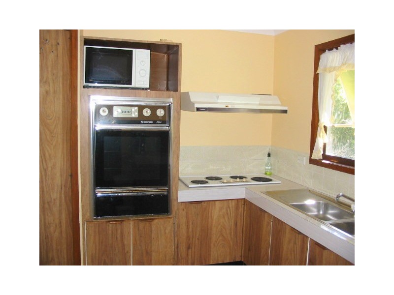 35 Murraba Crescent, Gwandalan NSW 2259