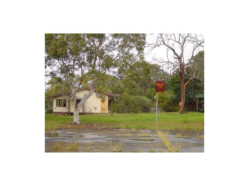 30 Summerland Road, Summerland Point NSW 2259