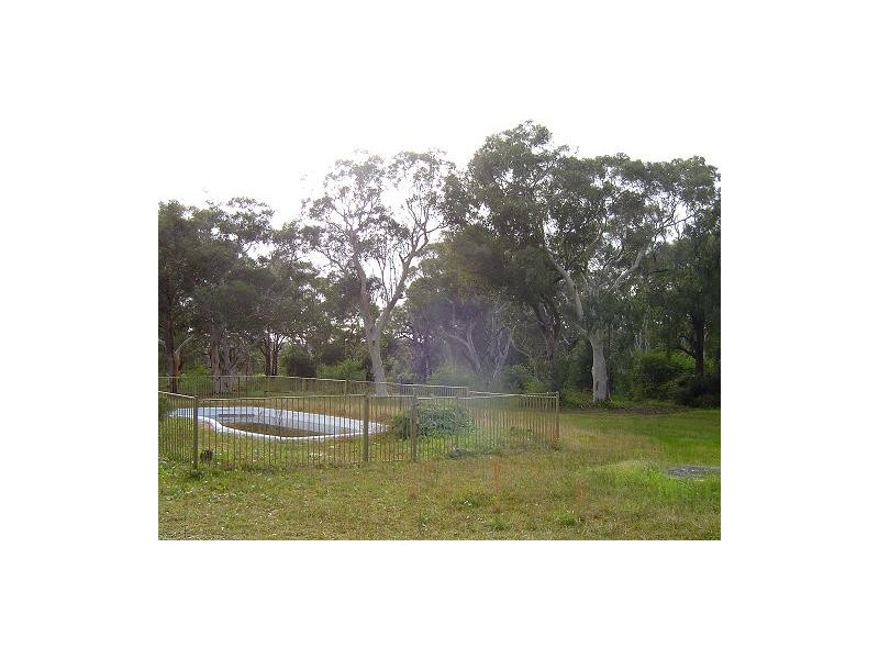 30 Summerland Road, Summerland Point NSW 2259