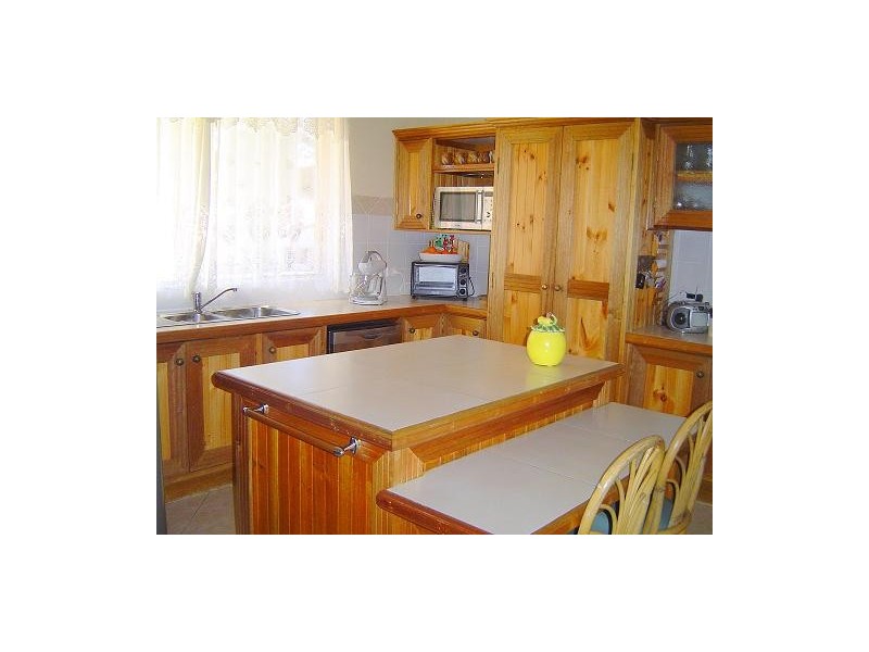 10 Aldinga Road, Gwandalan NSW 2259